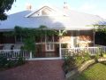 Lakeside Bed & Breakfast Bed and breakfast, Perth - thumb 3