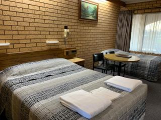 Lakeview Motel Hotel, Yarrawonga - 4