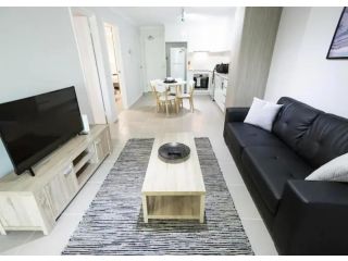 Yaran Suites Apartment, Rockingham - 4