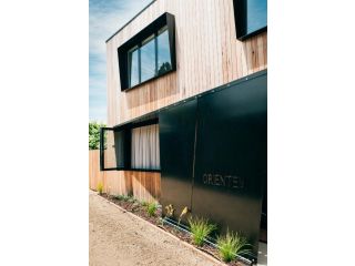 Laneway Apartments - Orientem Apartment, Port Fairy - 4