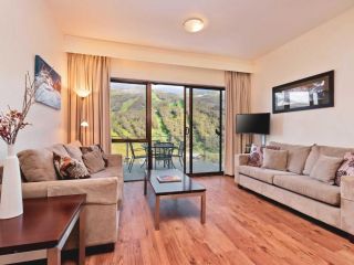 Lantern 1 Bedroom Balcony with Village and Mountain View Apartment, Thredbo - 5