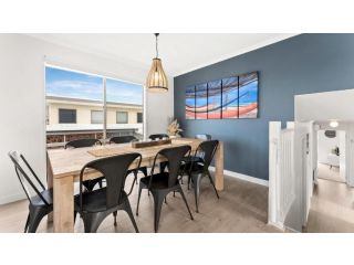 LAquitaine Guest house, Surf Beach - 1
