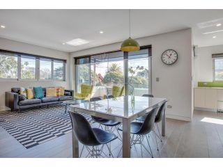 Large and brand-new apartment close to city Apartment, Sydney - 2