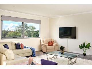 Large Premium Warrawee Apartment with Parking A401 Apartment, New South Wales - 2