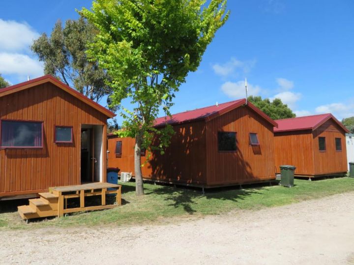 Latrobe Mersey River Cabin and Caravan Park Campsite, Tasmania - imaginea 12