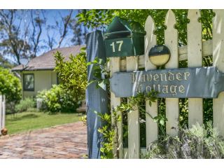 Lavender Cottage Guest house, Leura - 3