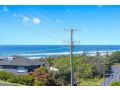 Laze @ Lighthouse - family home with heated pool Guest house, Port Macquarie - thumb 7