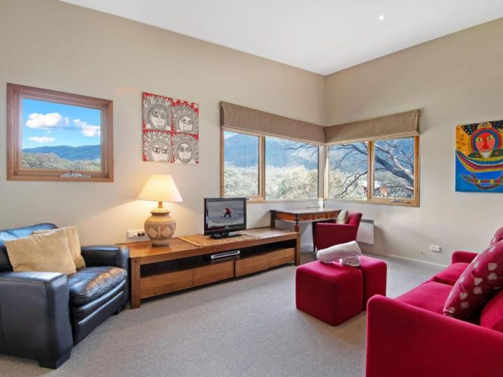 Les Perrieres Chalet Guest house, Jindabyne - imaginea 7