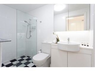 Leafy and Tranquil Inner West Studio Apartment Apartment, Sydney - 5