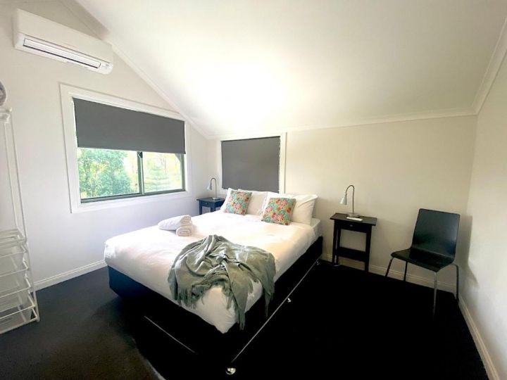 Fuller Holidays - Leah&#x27;s Retreat - Relax in nature Guest house, Bangalow - imaginea 6