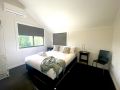 Fuller Holidays - Leah&#x27;s Retreat - Relax in nature Guest house, Bangalow - thumb 6