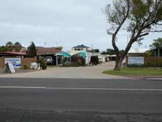 Leander Reef Holiday Park Accomodation, Western Australia - 1