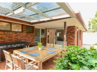 Leisure Gully Guest house, Rosebud - 4