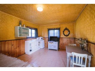 LeVar - Rustic style accommodation with Mod Cons Farm stay, Hoddy Well - 4