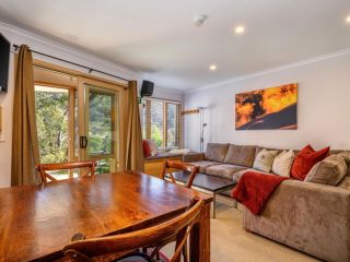 Lhotsky Studio 1 Bedroom with quiet location and onsite parking Apartment, Thredbo - 2