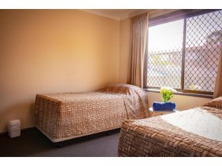 Liberty Plains Motor Inn Hotel, Sydney - 3