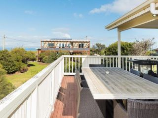 Licence to Chill Guest house, Surf Beach - 4