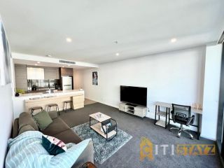 Light & Lovely in Canberra's CBD - 1BR Apt w/Carsp Apartment, Canberra - 1