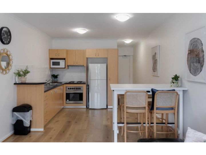 Carrington Views,3 Bedrooms, CBD, Parking Guest house, Adelaide - imaginea 18