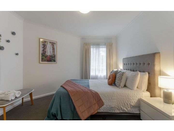 Carrington Views,3 Bedrooms, CBD, Parking Guest house, Adelaide - imaginea 1