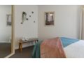 Carrington Views,3 Bedrooms, CBD, Parking Guest house, Adelaide - thumb 6