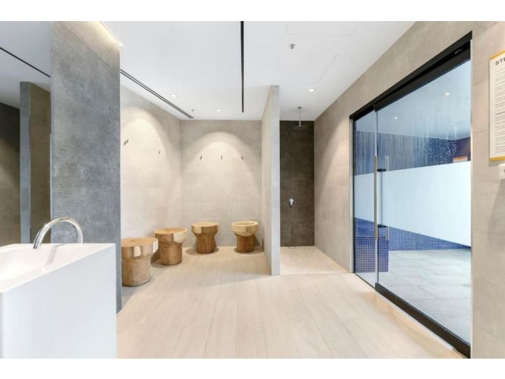 Light Filled Luxury Residence 2 Bed 2 Bath Apt Next to Casino Broadbeach Apartment, Gold Coast - imaginea 14