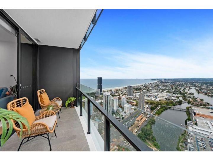 Light Filled Luxury Residence 2 Bed 2 Bath Apt Next to Casino Broadbeach Apartment, Gold Coast - imaginea 8