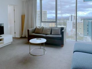 LIMITED 7 NIGHT DEAL 2 bedroom city view H'Residence - QStay Apartment, Gold Coast - 5
