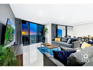 LIMITED 7 NIGHT DEAL in SPA 3 Bedroom Sub Penthouses at Circle on Cavill - KIDS STAY FREE!!! Apartment, Gold Coast - 2