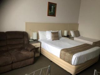 Lindy Lodge Motel Hotel, Adelaide - 5