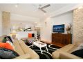 A PERFECT STAY - Toby&#x27;s Beach House Guest house, Gold Coast - thumb 8