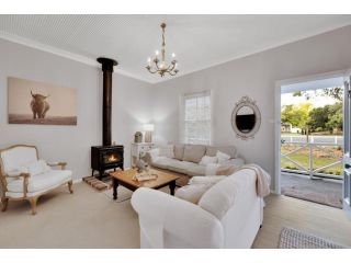 Little White Cottage in Rural Mudgee with BBQ Guest house, Mudgee - 4
