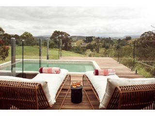 Logan Brae Retreats Chalet, New South Wales - 2