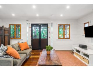A PERFECT STAY - Longhouse Guest house, Byron Bay - 5