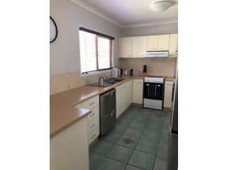 LOUISA Apartment, Townsville - 2