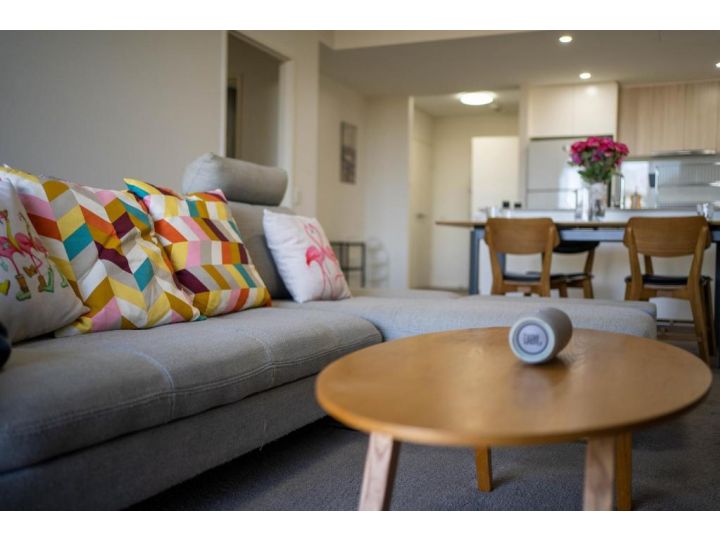 Lovely 2 bedroom+Study Holiday Home with Free Park Apartment, New South Wales - imaginea 8