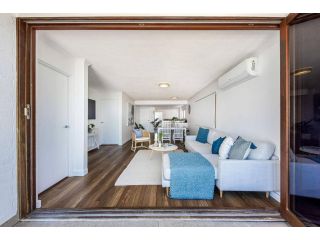 Lovely 2bd Unit, Patio and views. Best weekly rate Apartment, Alexandra Headland - 3
