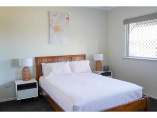 Martinez Resort Apartment, Queensland - 4