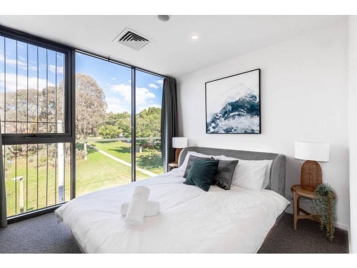 Lovely 3BR Townhouse In Centre Campbellï¼ Apartment, New South Wales - imaginea 2
