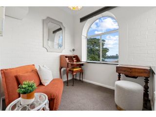 Lovely Apartment with Spectacular Views Apartment, Sydney - 3