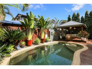 Lovena - A city Sanctuary Guest house, Cairns - 2
