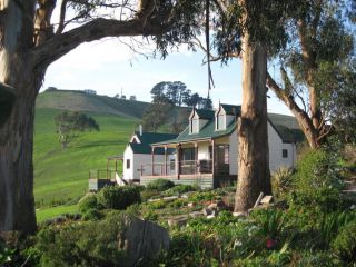 Maple Ridge Cottages Guest house, Victoria - 2