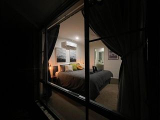 LUX Exotic Holiday House in Burpengary East Guest house, Queensland - 3