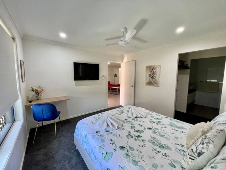 Lux in Bundy - Wifi, AC, Netflix and comfort Apartment, Bundaberg - imaginea 1