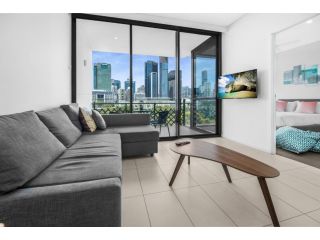 Two-Bed with City Views and Parking Near Galleries Apartment, Brisbane - 2
