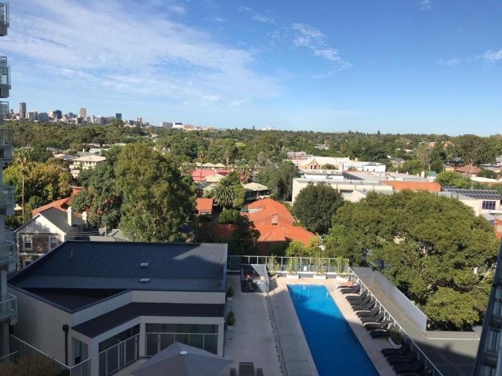 Luxurious Apartments Near City Aparthotel, Adelaide - imaginea 10