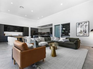 Bolthole North Guest house, Banksia Beach - 5
