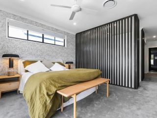 Bolthole North Guest house, Banksia Beach - 3