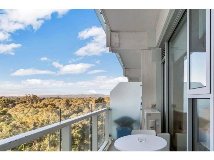 Luxury 2 bdrm in Watson at Walkerville with Balcony, FREE carpark, near Adelaide CBD Apartment, South Australia - imaginea 7