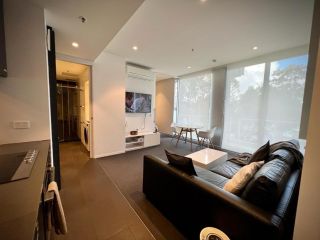 Luxury 2 Bedroom Suite near Adelaide with a car park Apartment, South Australia - 4